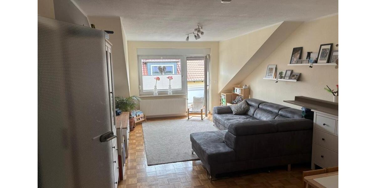 Etagenwohnung Helmstedt - 3 Zimmer, 92 m&sup2;, 148.000&euro; | Angebot:26051517