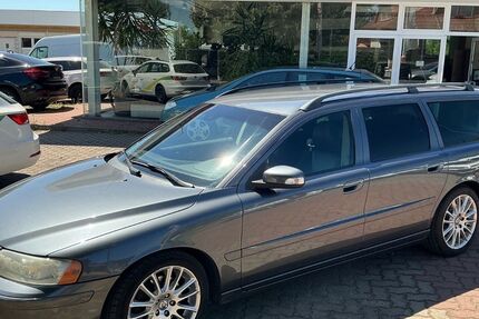 Volvo V70 448.000 km 1.980 € Möser 39291
