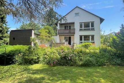 Haus Karlsruhe-Grötzingen Grötzingen - 8 Zimmer, 210 m&sup2;, 1.045.000&euro; | Angebot:24995108