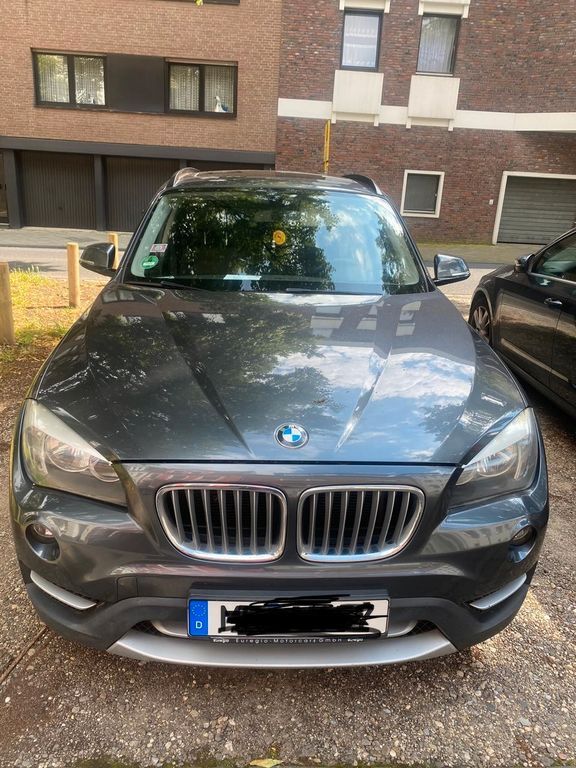 X1