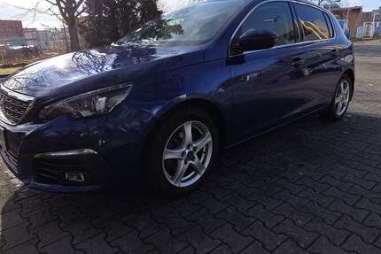 Peugeot 308 90.000 km 12.000 &euro; München 81373