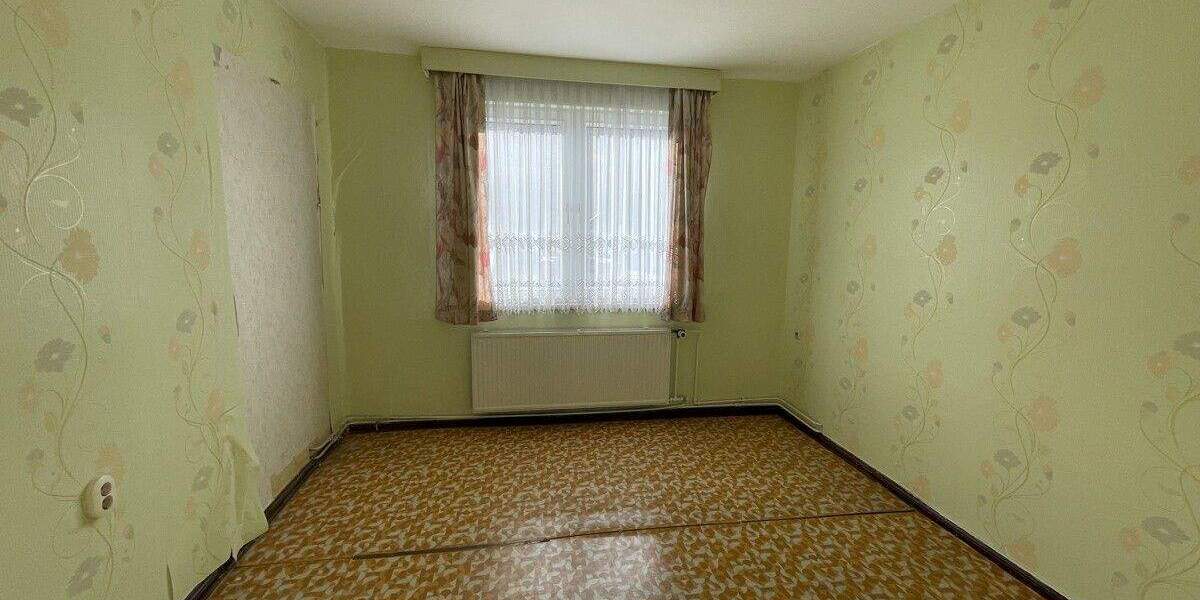 Einfamilienhaus Sitzendorf - 7 Zimmer, 190 m&sup2;, 125.000&euro; | Angebot:23399966