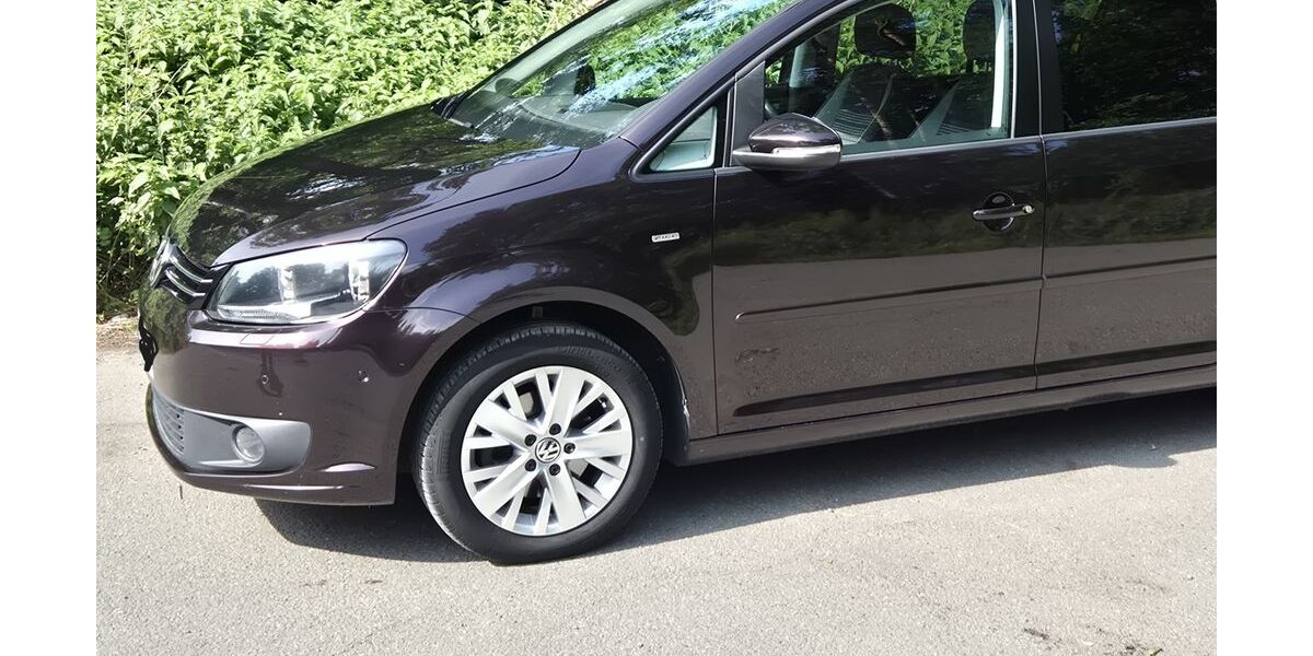 VW Touran 202.000 km 6.500 &euro; Helmstedt 38350