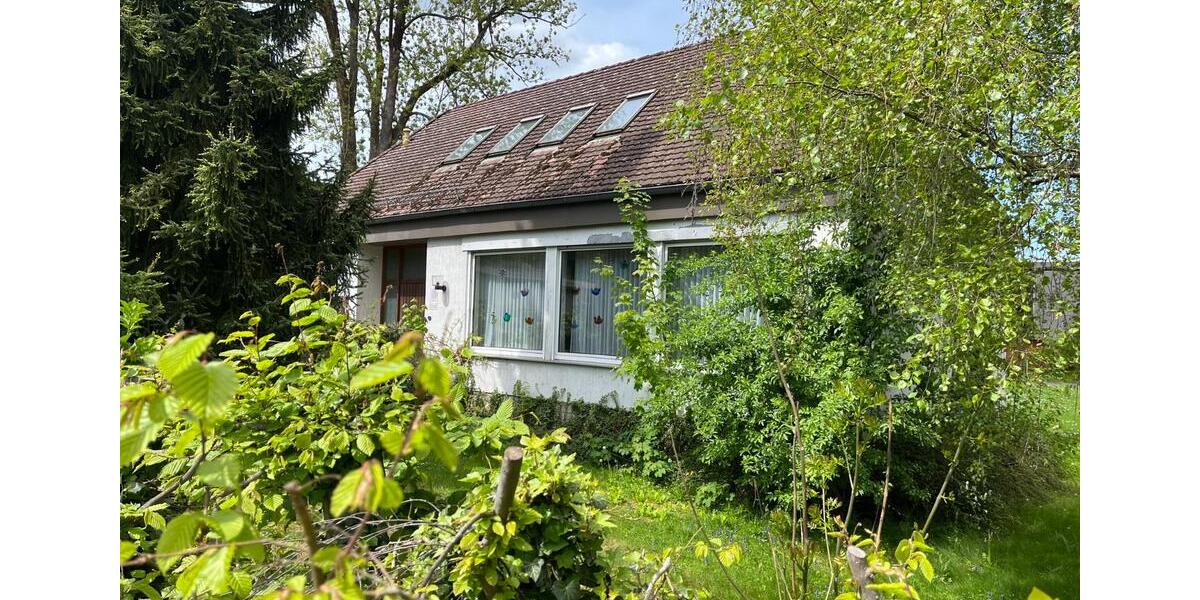 Einfamilienhaus Korbach - 8 Zimmer, 197 m&sup2;, 490.000&euro; | Angebot:24568661