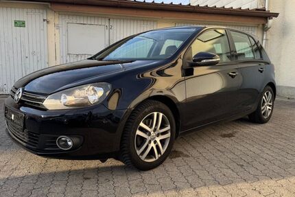 VW Golf 68.100 km 6.290 &euro; München 80939