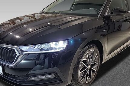 Skoda Octavia 96.997 km 24.350 € Dresden 01067