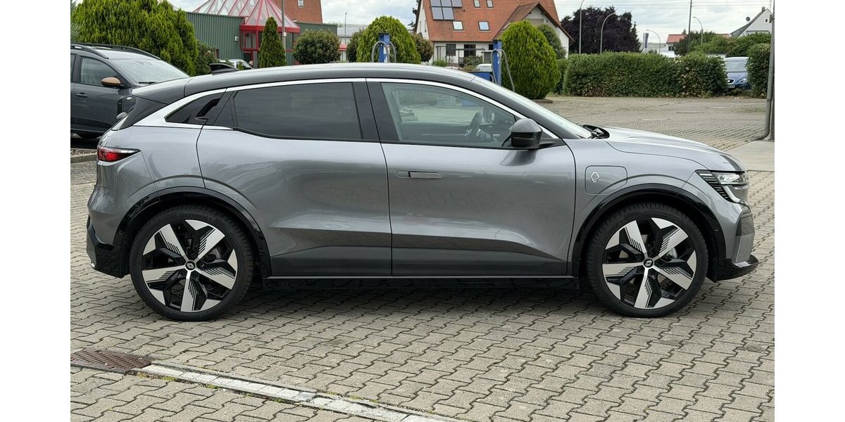 Renault Megane E-Tech Techno 220 / SitzH/Lenkr.H/ACC 4.300 km 31.490 &euro; Donauwörth 86609