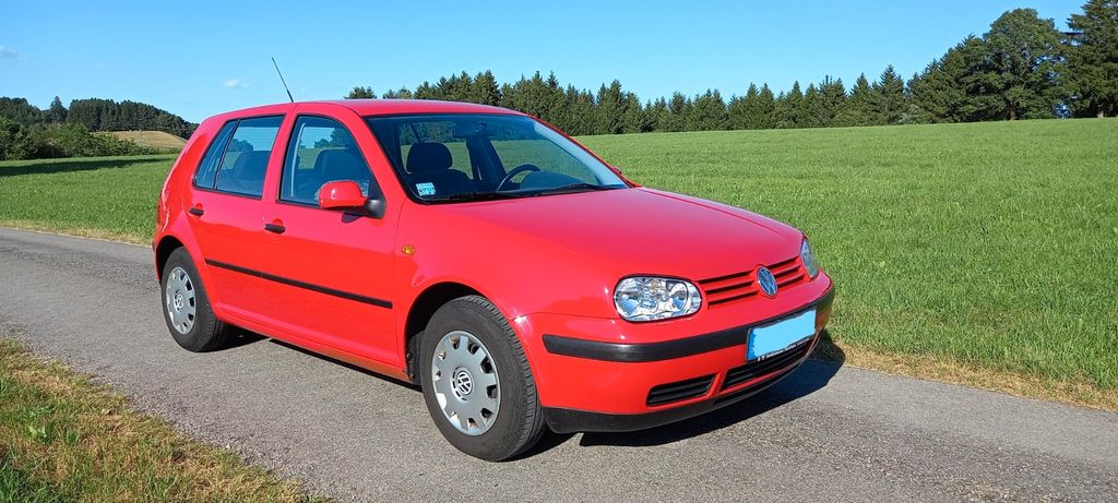 VW Golf 77.000 km 2.250 &euro; Peiting 86971