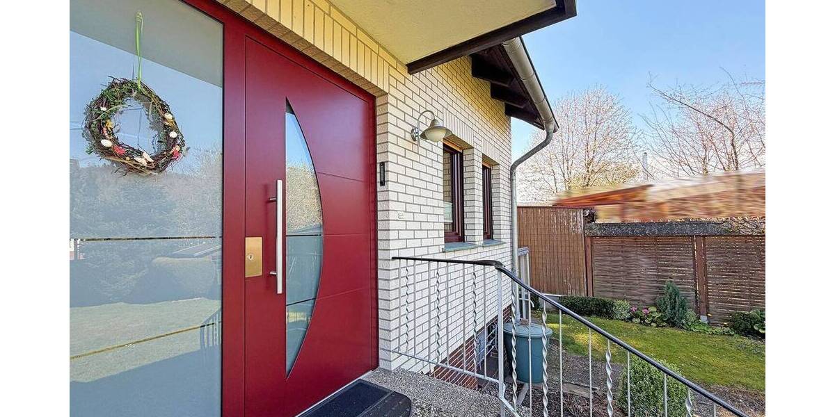 Einfamilienhaus Emmerthal Groß Berkel - 9 Zimmer, 192 m&sup2;, 300.000&euro; | Angebot:26176304
