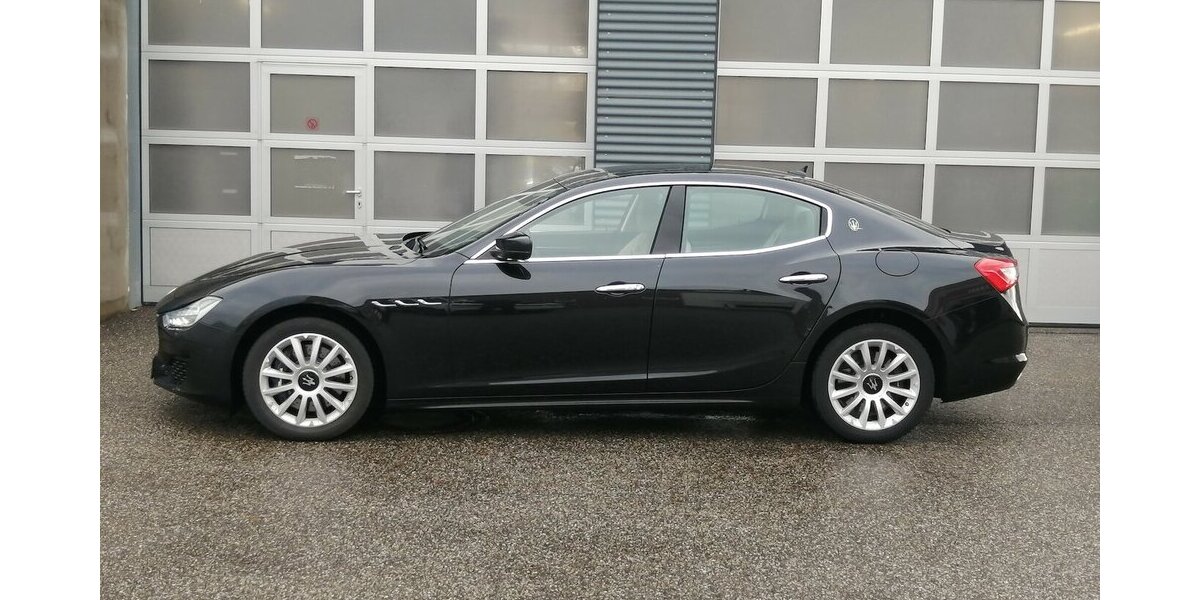 Maserati Ghibli 3.0 D Leder Klimaautomatik Leder BI-XENON 39.900 km 42.499 &euro; Landau 76829