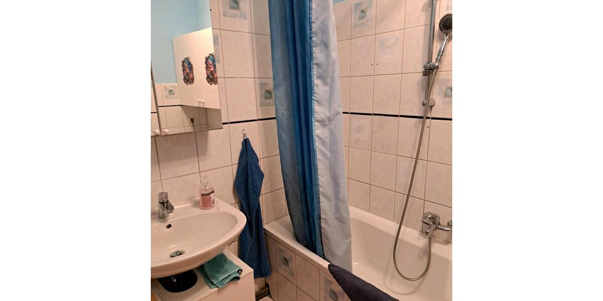 Erdgeschoßwohnung Dassow - 4 Zimmer, 104 m&sup2;, 1.200&euro; | Angebot:25392798