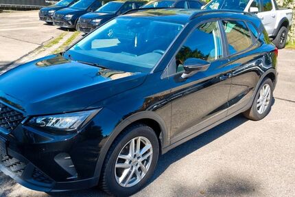 Seat Arona 97.780 km 13.090 &euro; Kirchdorf (bei Haag in OBB) 83527