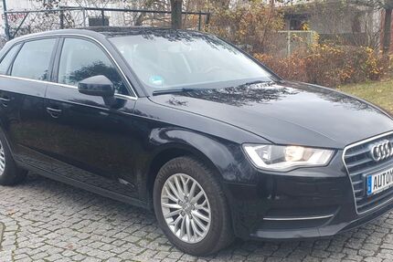 Audi A3 215.900 km 9.990 &euro; Berlin 12681