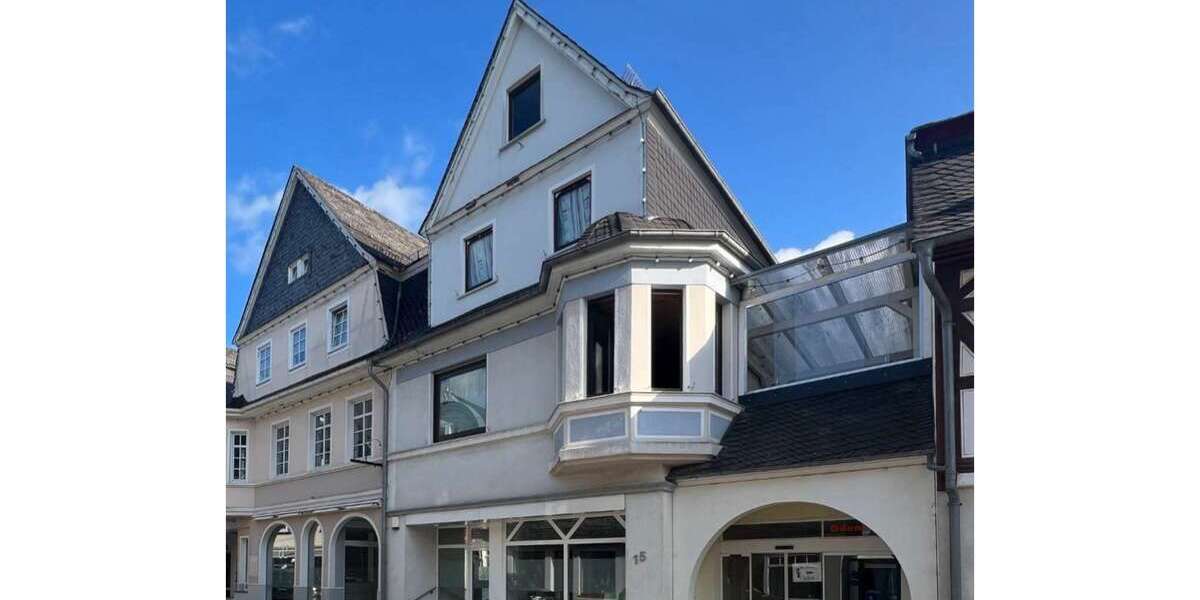 Haus zum Kaufen in Kastellaun 398.000 € 270 m² 8 zimmer