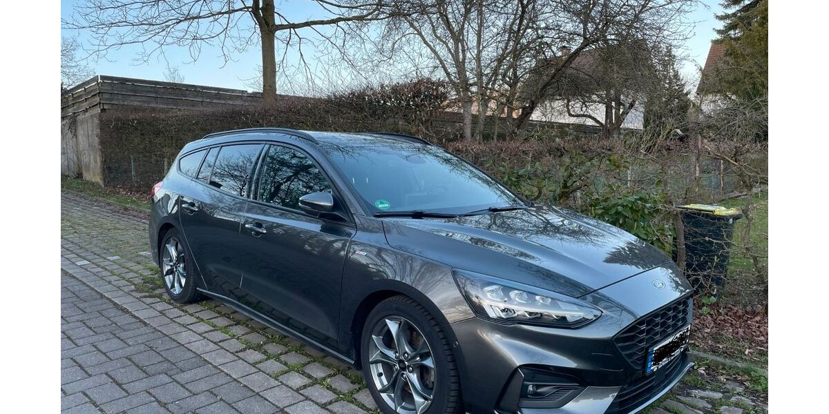 Ford Focus 84.000 km 15.173 &euro; Beckum 59269