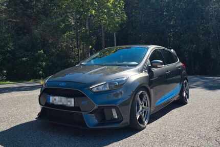 Ford Focus 83.000 km 26.900 &euro; Amberg 92224