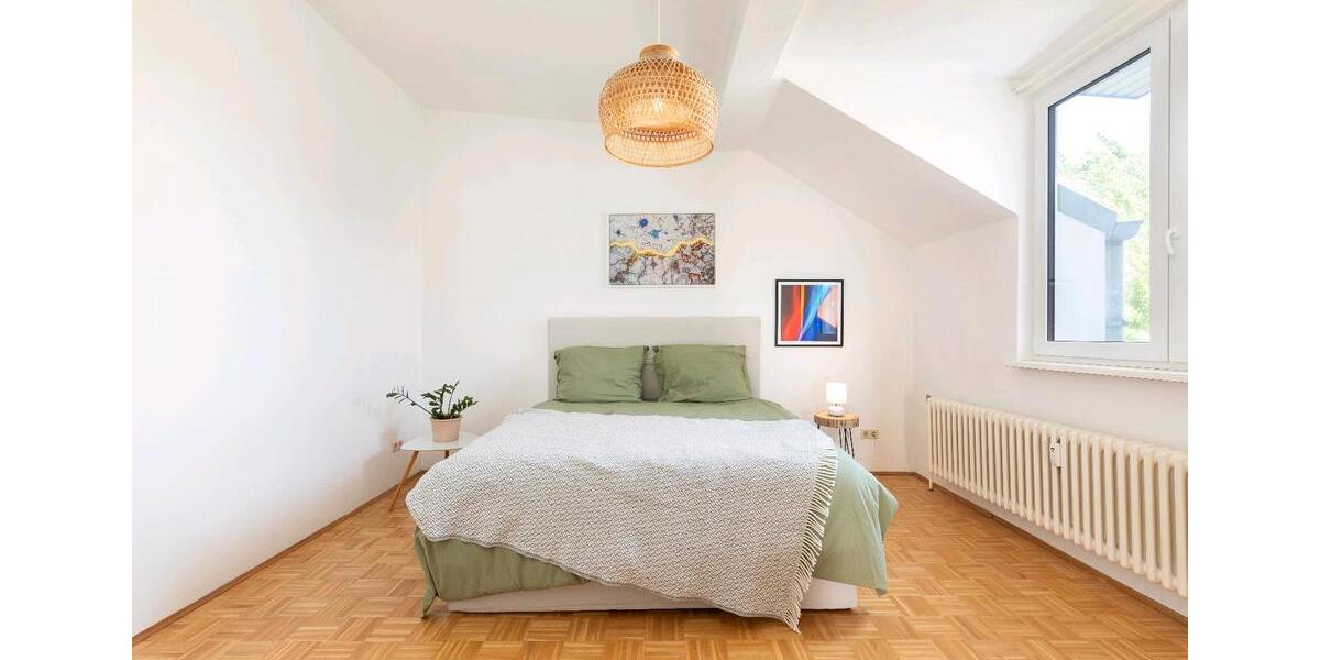 Dachgeschoßwohnung Berlin Mitte - 3 Zimmer, 103 m&sup2;, 629.000&euro; | Angebot:26692412