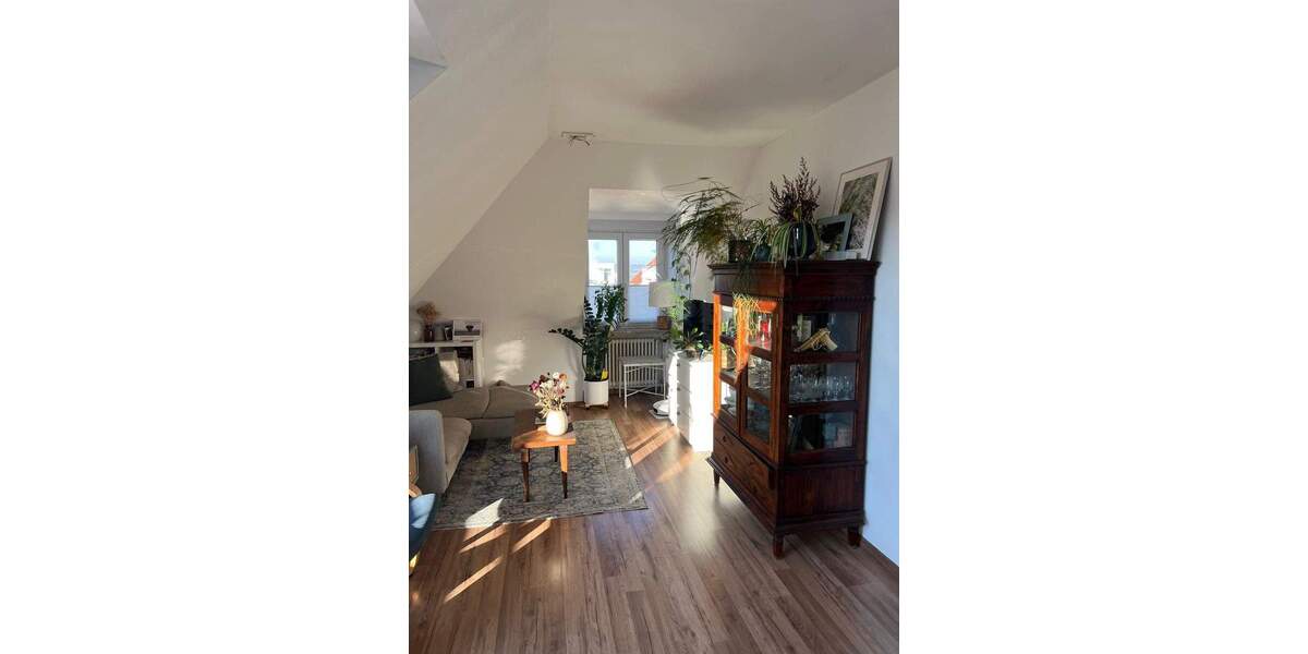 Schön geschnittene 3-Zimmerwohnung mit Balkon im Würzburger Stadtteil Frauenland 3 zimmer