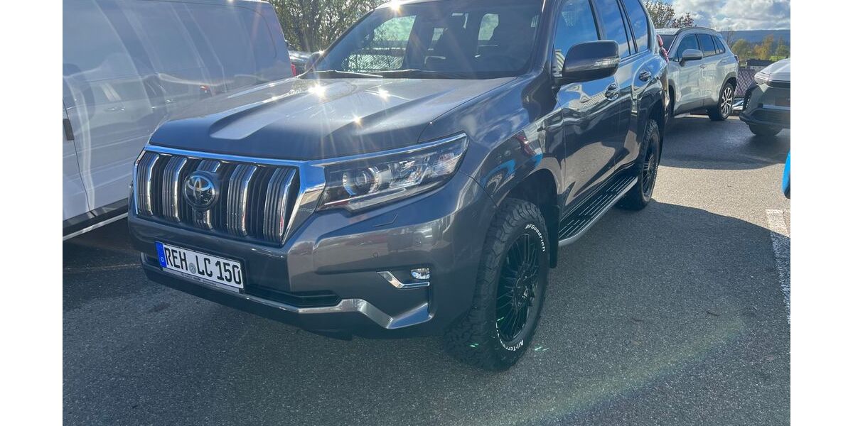 Toyota Land Cruiser 75.000 km 64.100 &euro; Rehau 95111