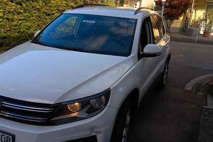 VW Tiguan 147.402 km 11.000 € Bad Wildbad 75323