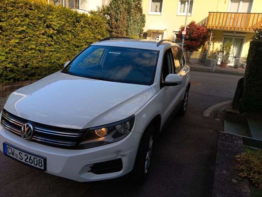 VW Tiguan 147.402 km 11.000 € Bad Wildbad 75323