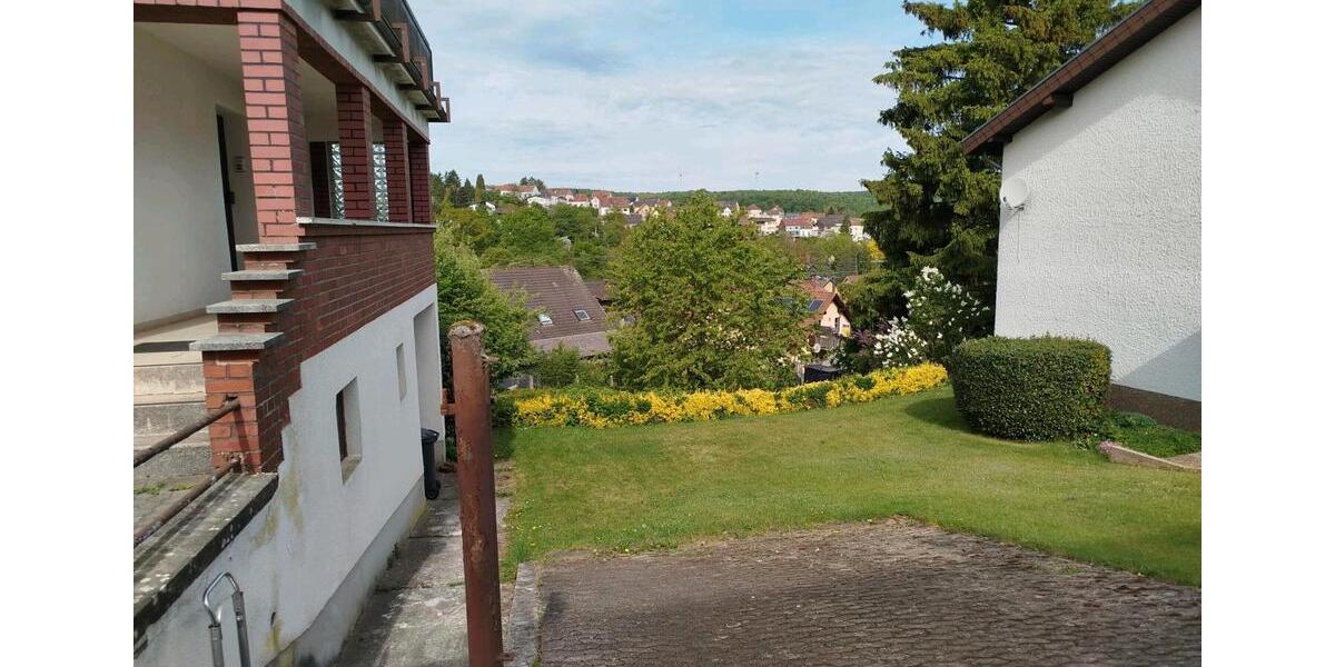 Dachgeschoßwohnung Eppelborn - 3 Zimmer, 94 m&sup2;, 520&euro; | Angebot:26412254