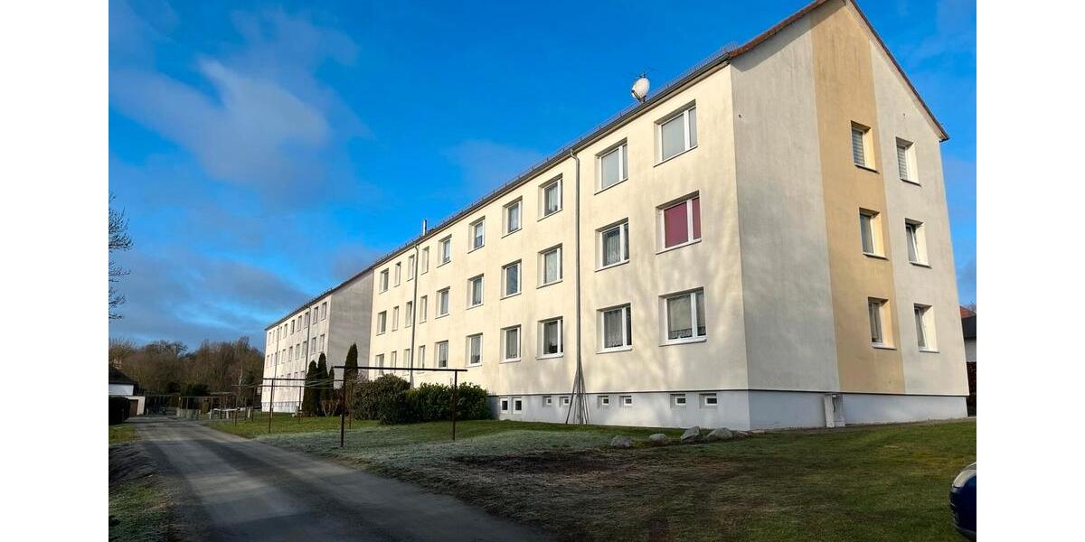 Erdgeschoßwohnung Stavenhagen - 2 Zimmer, 55 m&sup2;, 275&euro; | Angebot:26380501