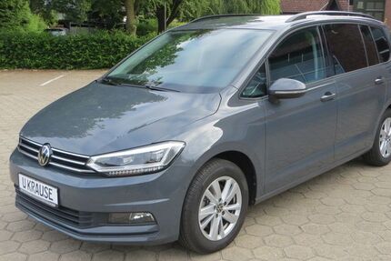 VW Touran 28.200 km 30.990 € Regesbostel 21649