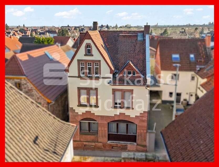 Haus zum Kaufen in Edenkoben 380.000 € 232 m²