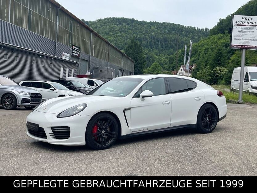 Porsche Panamera 97.500 km 47.900 € Geislingen an der Steige 73312