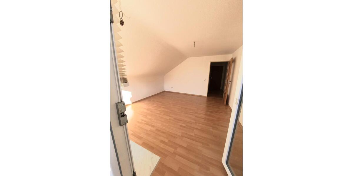 Dachgeschoßwohnung Lenzkirch - 3 Zimmer, 55 m&sup2;, 515&euro; | Angebot:26415227