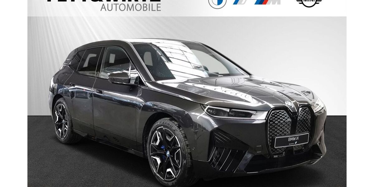 BMW iX 22.881 km 47.890 € Moers 47441