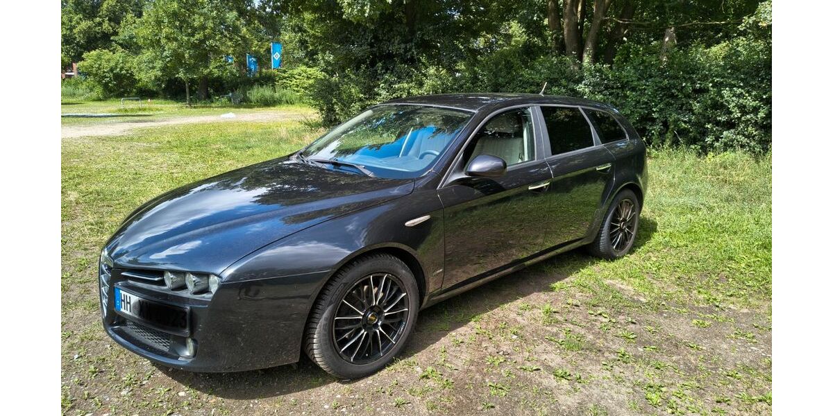 Alfa Romeo 159 241.000 km 1.850 &euro; Hamburg 22525