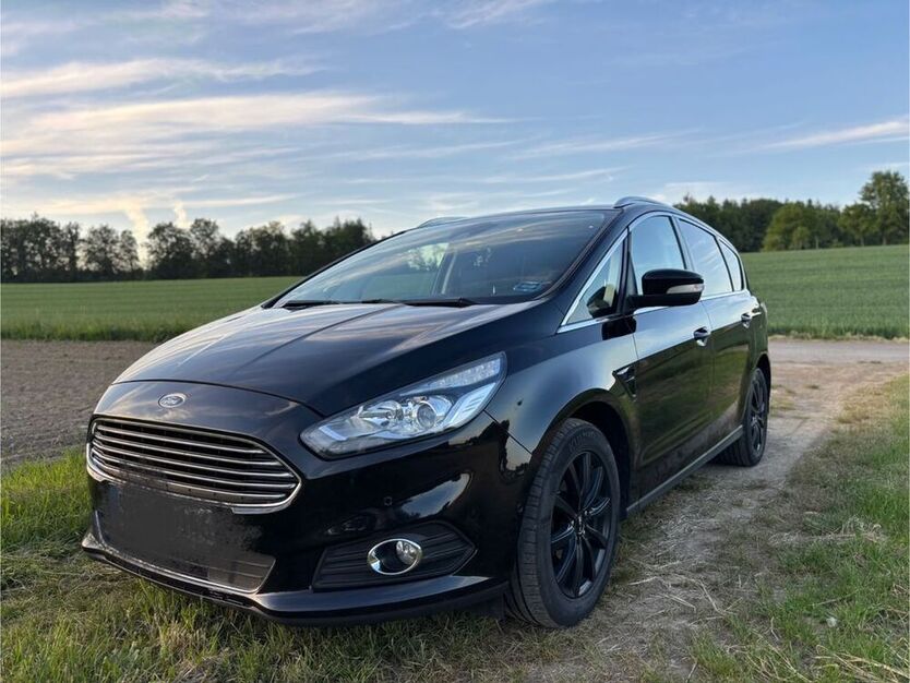 S-Max