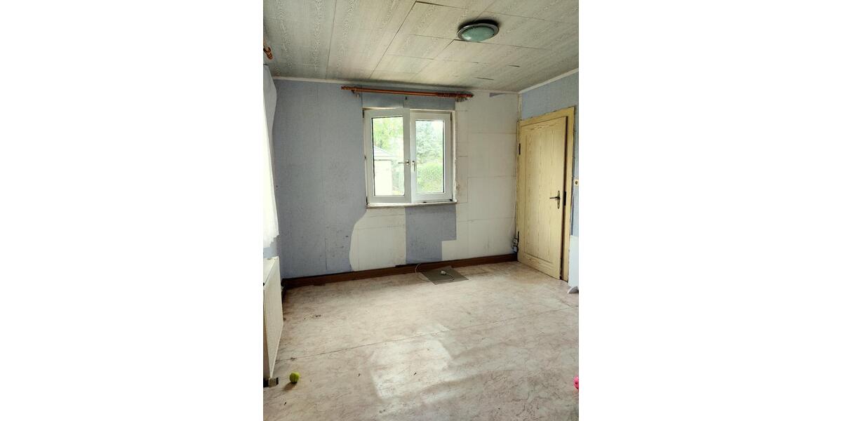 Einfamilienhaus Saalfeld (Saale) - 5 Zimmer, 90 m&sup2;, 59.500&euro; | Angebot:24830600