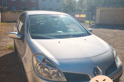 Renault Clio 127.000 km 2.200 &euro; Nürnberg 90419