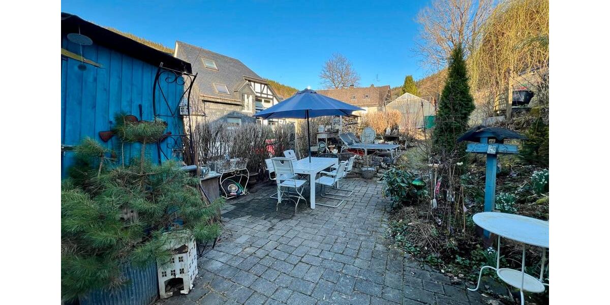 Doppelhaushälfte Winterberg - 4 Zimmer, 100 m&sup2;, 129.000&euro; | Angebot:25980320