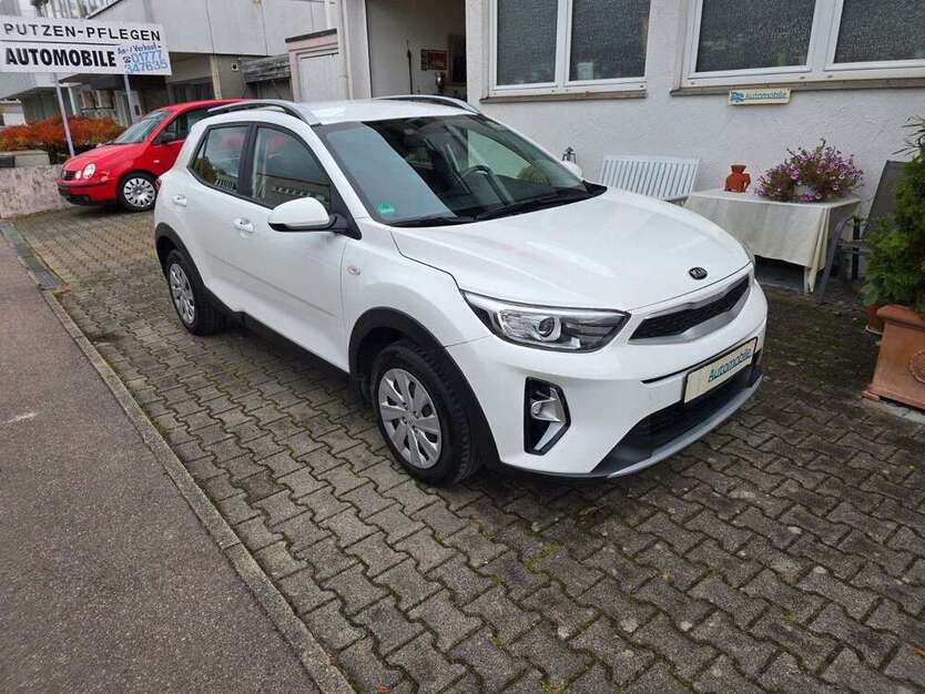 Kia Stonic 43.000 km 12.898 € Winterbach 73650
