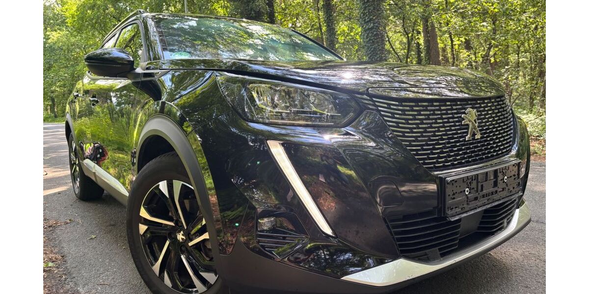 Peugeot 2008 8.591 km 16.590 &euro; Paderborn 33104
