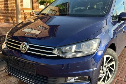 VW Touran 171.500 km 13.500 &euro; Haren (Ems) 49733
