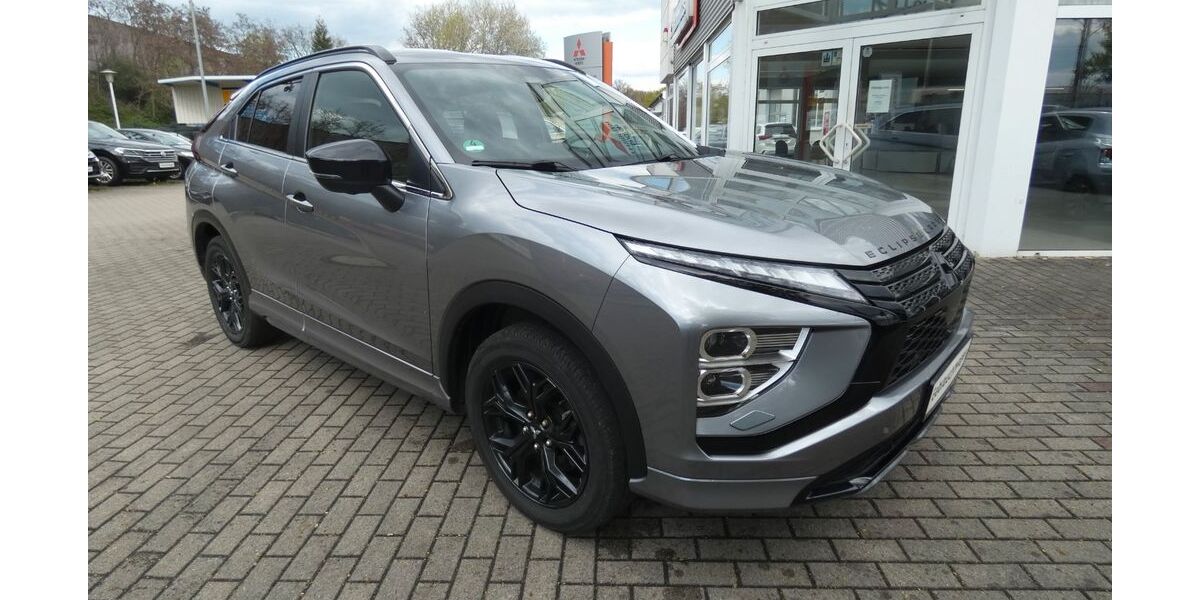 Mitsubishi Eclipse Cross 38.115 km 23.890 &euro; Radebeul 01445