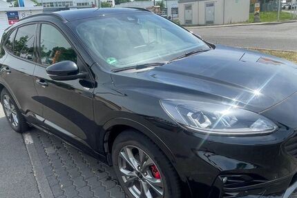 Ford Kuga 31.000 km 29.700 &euro; Ensdorf 66806