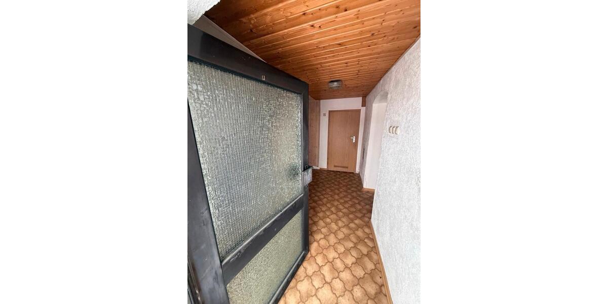 Einfamilienhaus Nürnberg Erlenstegen - 4 Zimmer, 100 m&sup2;, 129.000&euro; | Angebot:26342370