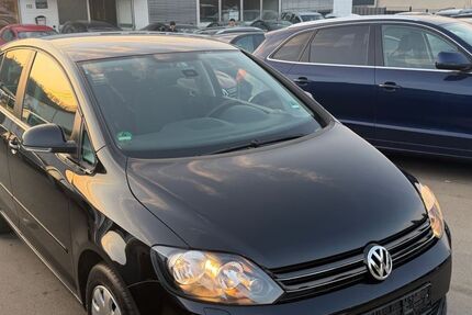 VW Golf 75.000 km 8.499 &euro; Gundelsheim 74831