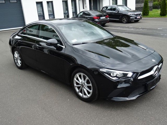Mercedes-Benz CLA 180 90.000 km 23.500 &euro; Hattert 57644