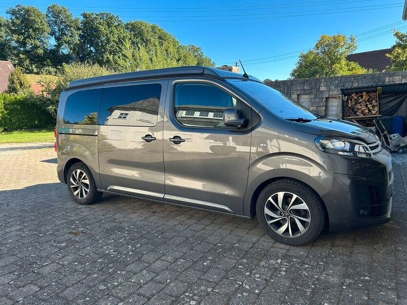 ë-Spacetourer