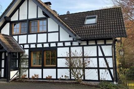 Haus Lindlar - 5 Zimmer, 140 m&sup2;, 549.000&euro; | Angebot:25297761