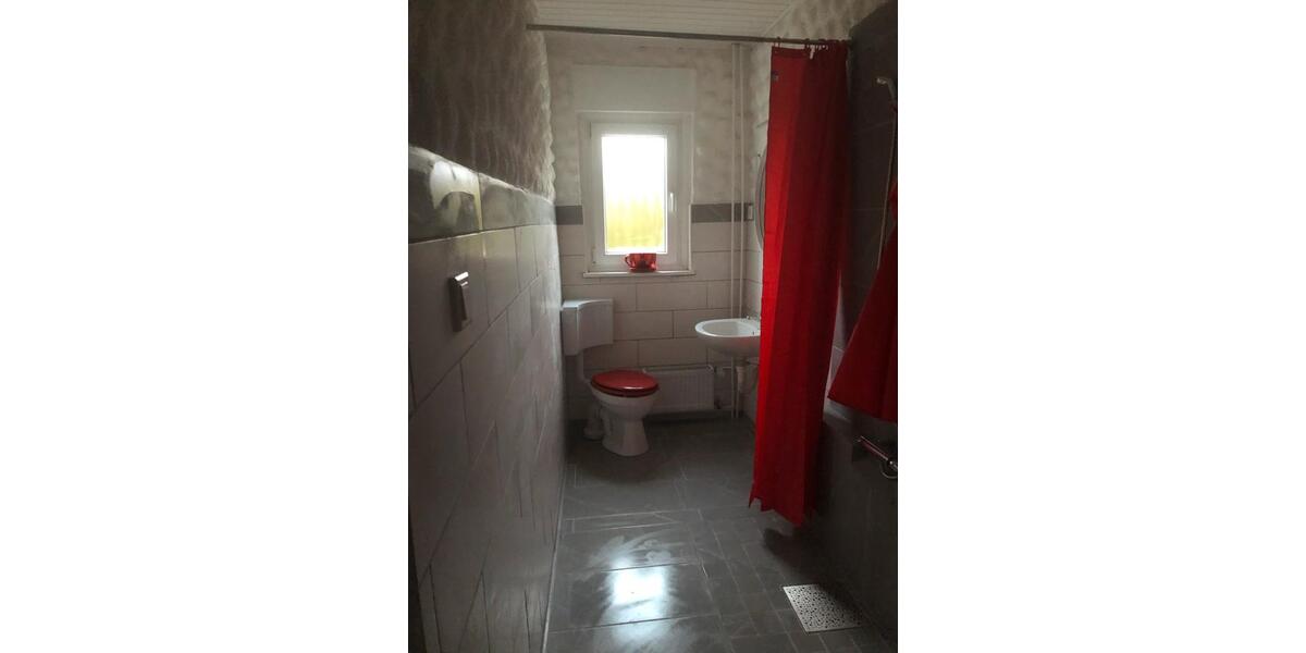Mehrfamilienhaus, Wohnhaus Lohra - 7 Zimmer, 150 m&sup2;, 1.150&euro; | Angebot:26412421