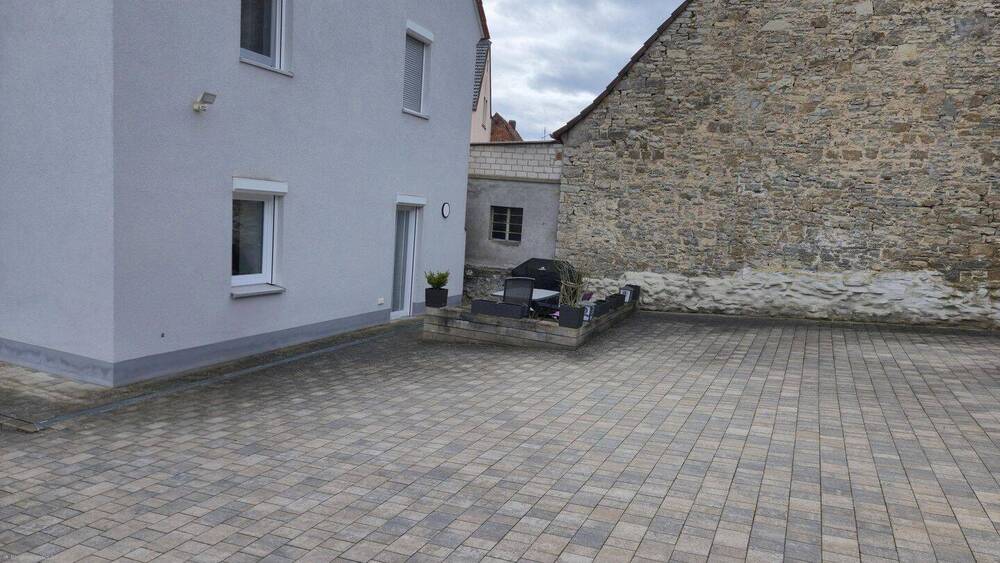 Mehrfamilienhaus, Wohnhaus Rimpar - 1 Zimmer, 335 m&sup2;, 949.000&euro; | Angebot:26373472