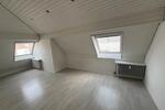 Dachgeschoßwohnung Ravensburg Eschach - 3.5 Zimmer, 102 m&sup2;, 1.290&euro; | Angebot:26393616
